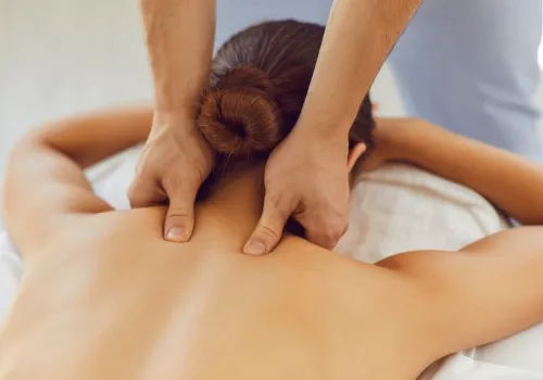Neck and Frozen Shoulder Treatment